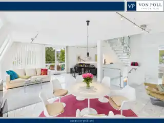 Spacious Duplex Penthouse Maisonette