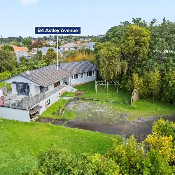 FAMILY OASIS WITH IMMENSE POTENTIAL