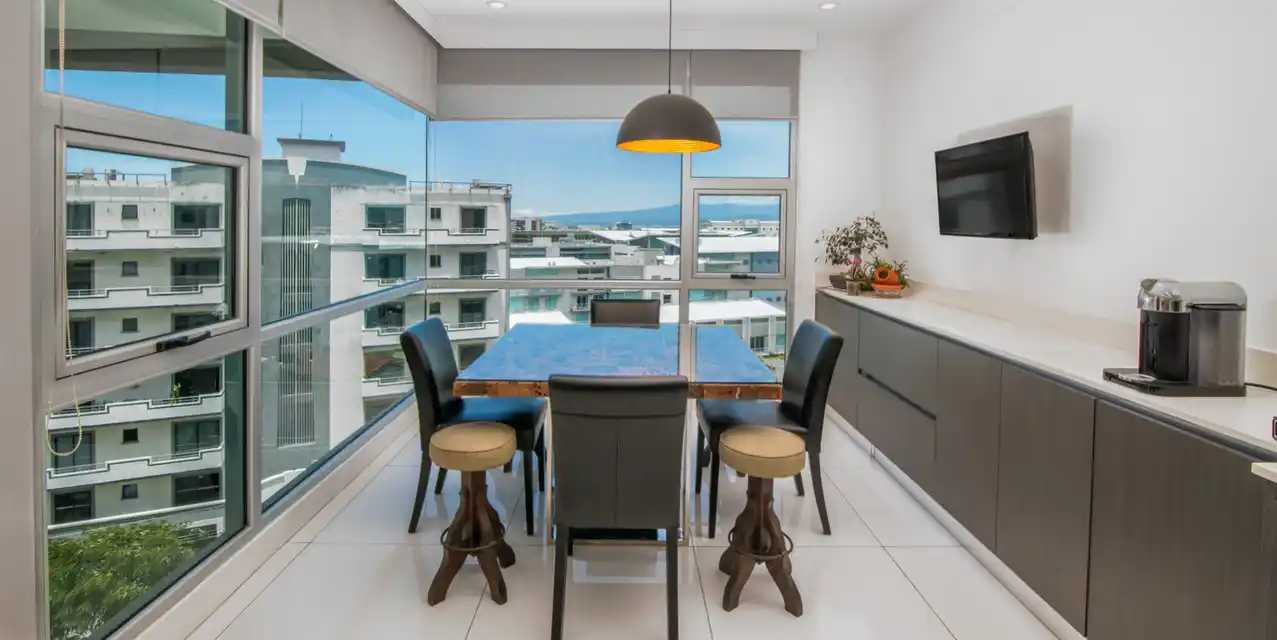 Oakstone Apartment at Central Park Escazú
