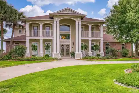 Stunning Waterfront Estate