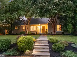 Discover the Elegance of One-Level Living