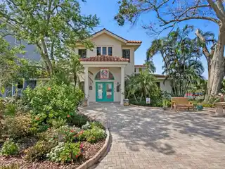 Extraordinary Waterfront Estate