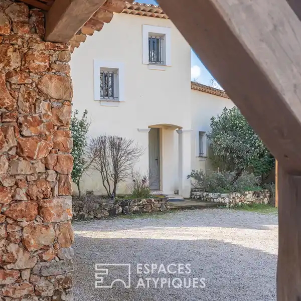 CHARMING PROPERTY IN THE HEART OF A FOREST ESTATE