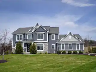 Spacious Quality-built Home in Coventry Ridge