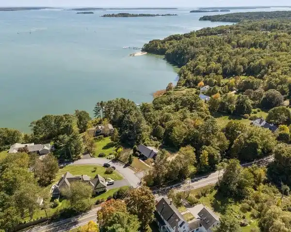 COMPLETELY REIMAGINED CAPE COD RESIDENCE