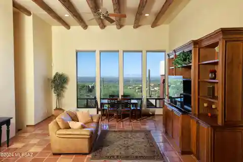 Desert Oasis in Prestigious Redington Ranch