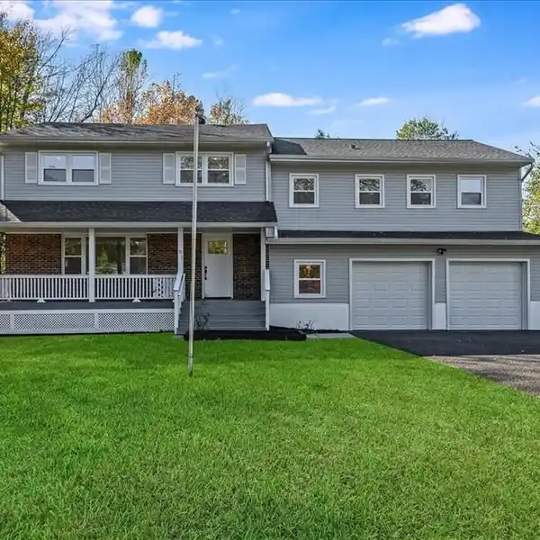 LUXURY LIVING WITH OUTDOOR BLISS