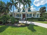 QUINTESSENTIAL TROPICAL RETREAT