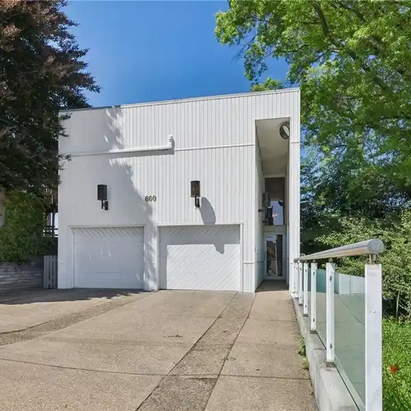 REMARKABLE HOME ABOVE THE THREE RIVERS