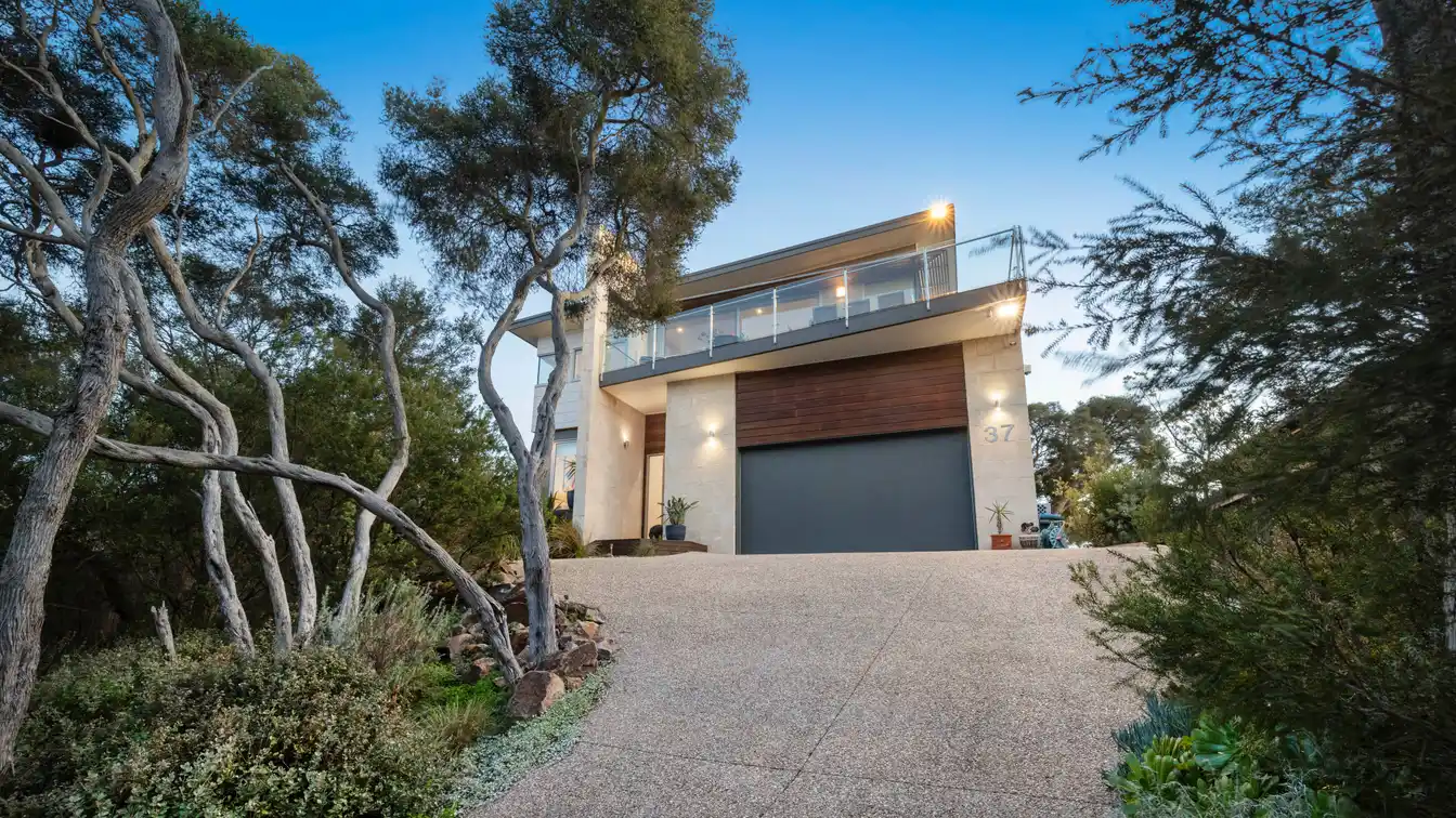 Luxury Residence with Breathtaking Views