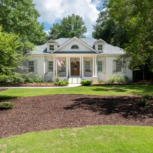 FULLY RENOVATED LOWCOUNTRY RETREAT