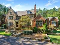 FOUR-ACRE PRIVATE ESTATE IN GATED PRESERVES OF NOTTING HILL