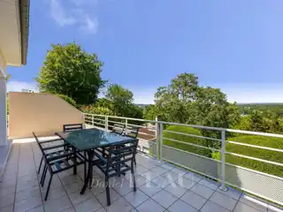 Expansive Living with Stunning Parisian Vistas
