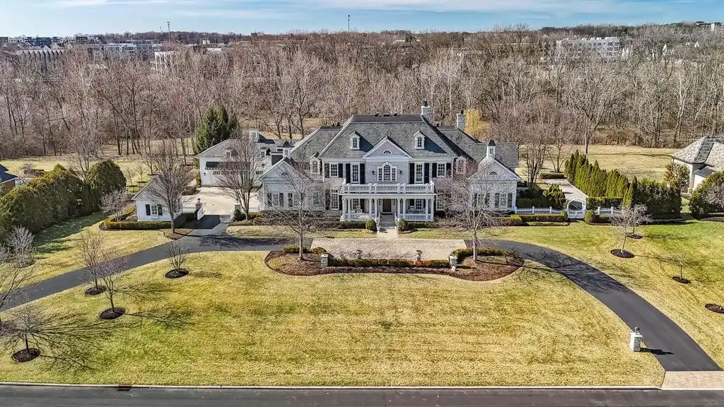 Extraordinary Private Estate