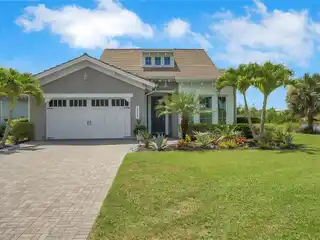 Stunning Contemporary Gardenia Model Pool Home