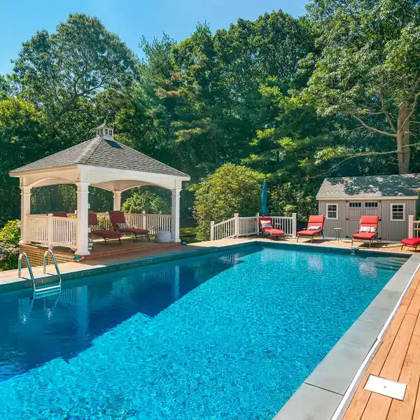 CUTE FOUR BED MODIFIED SALTBOX