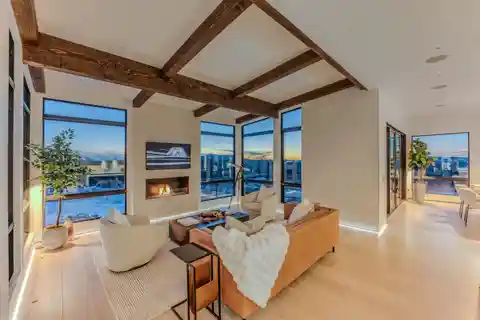 Contemporary Timber Frame in Bethlehem