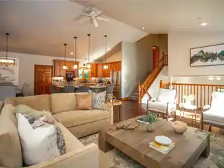 Peaceful Luxury Living in Desirable Silver Spur
