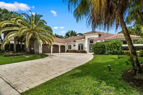 Renovated Property in Sought-After Parkside