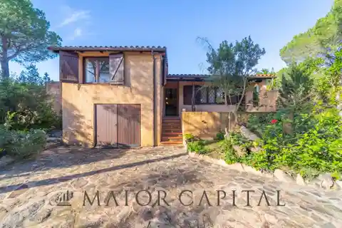 Secluded Country Home in Capo Coda Cavallo