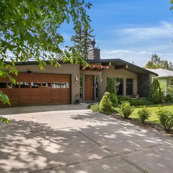 BEAUTIFUL BUNGALOW IN ALTADORE