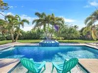 ENDLESS POTENTIAL IN COVETED NAPLES PARK