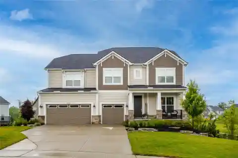 Spacious Retreat Overlooking Tanglewood Golf Course