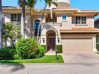 Bright Home in Gated Ocean Grande Place