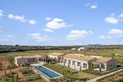 Spectacular Single-level New-build Luxury Finca