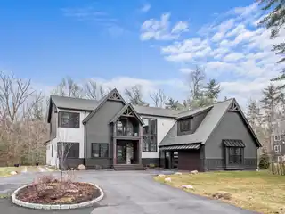 Gorgeous Home in Falcons Ridge