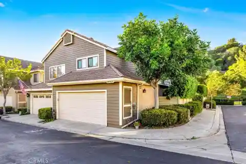 Turn-Key Laguna Niguel Home Minutes from Beach