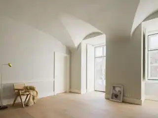 Apartment with Unique Elegance
