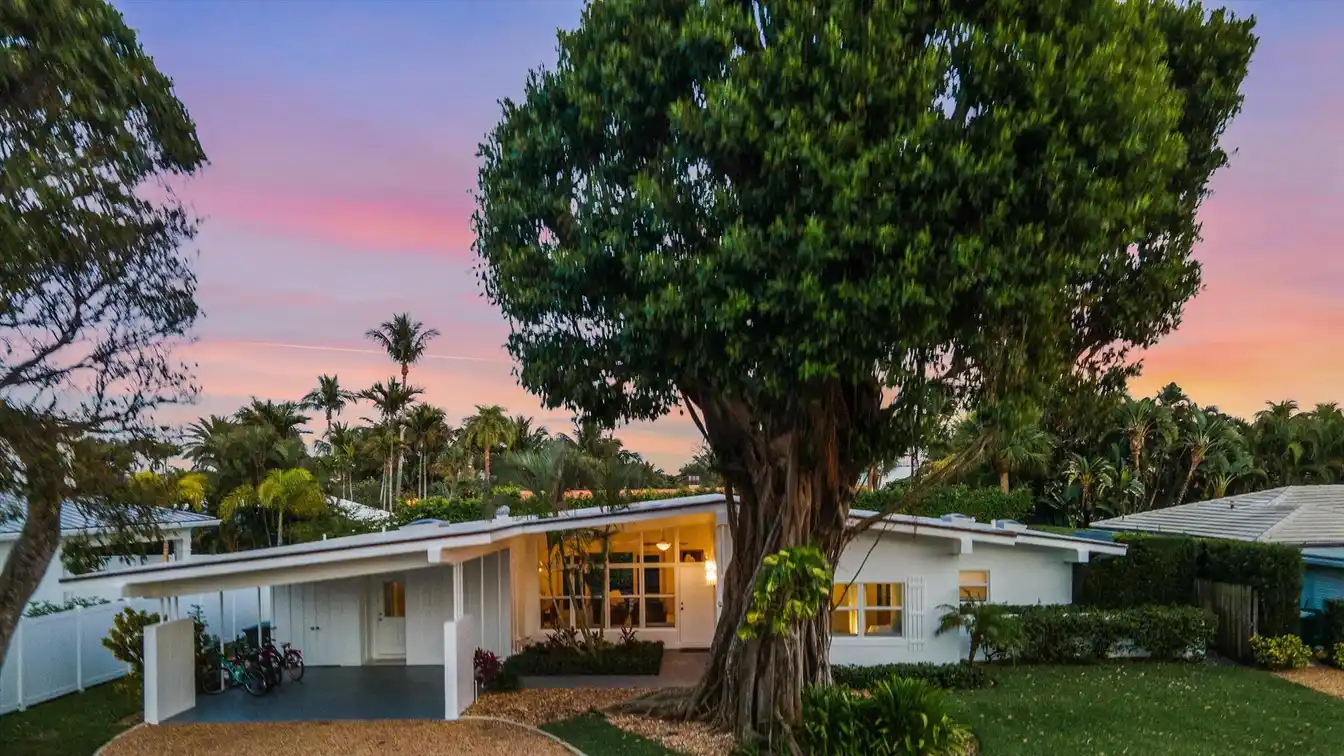 Mid-century Coastal Retreat on a Prime Interior Lot