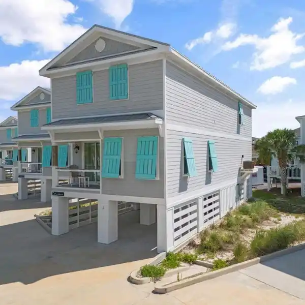 COASTAL ELEGANCE WITH KEY WEST CHARM