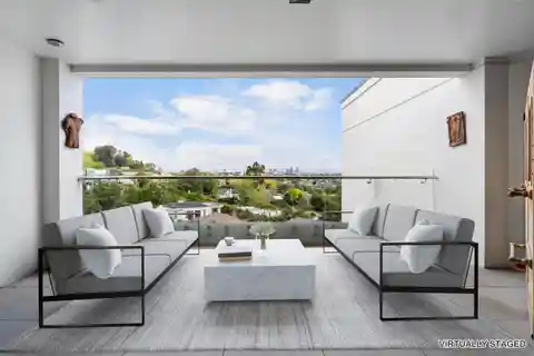 Penthouse Living in the Heart of Remuera