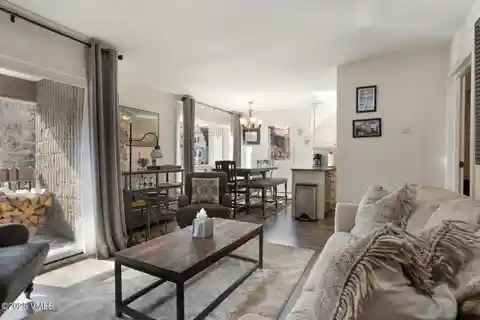 Hot Tub with a View | One Assigned Parking Space Included