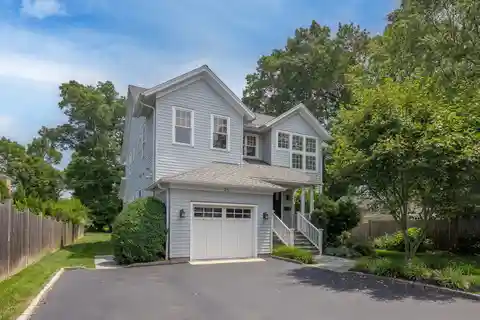 Rare Opportunity in the Beach Area