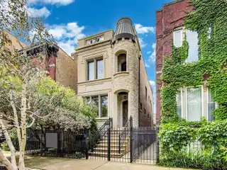 Striking Home in Ukrainian Village