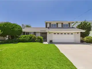 Beautifully Cared-for Home in Fairway Park