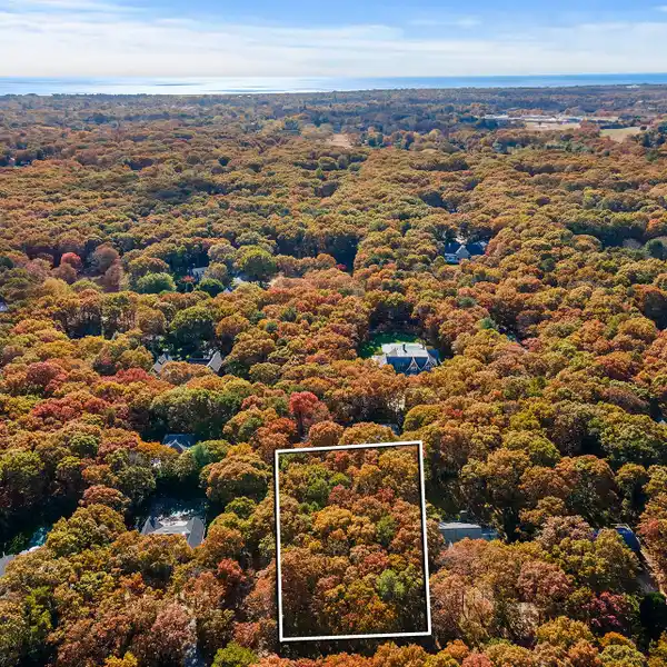 BUILD YOUR DREAM HOME ON A BUCOLIC STREET