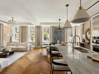 Grand Pre-War Co-Op