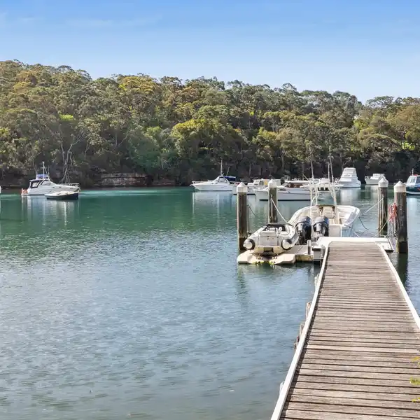 EXCLUSIVE DEEP WATERFRONT RESIDENCE