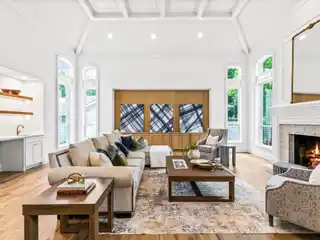 Completely Renovated Home in Glen Lakes