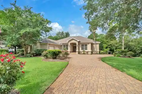 Modern Coastal Home in Kelly Plantation