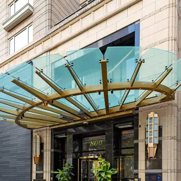 PENTHOUSE OASIS ABOVE THE CLOUDS