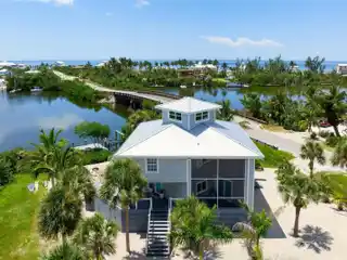 Timeless Coastal Haven on Palm Island