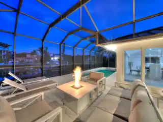 Airy Modern Masterpiece with Every Detail Considered