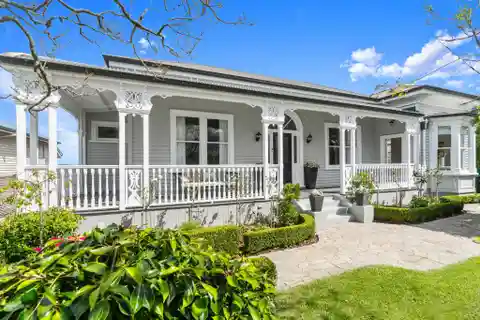 Stunning Character-filled Villa