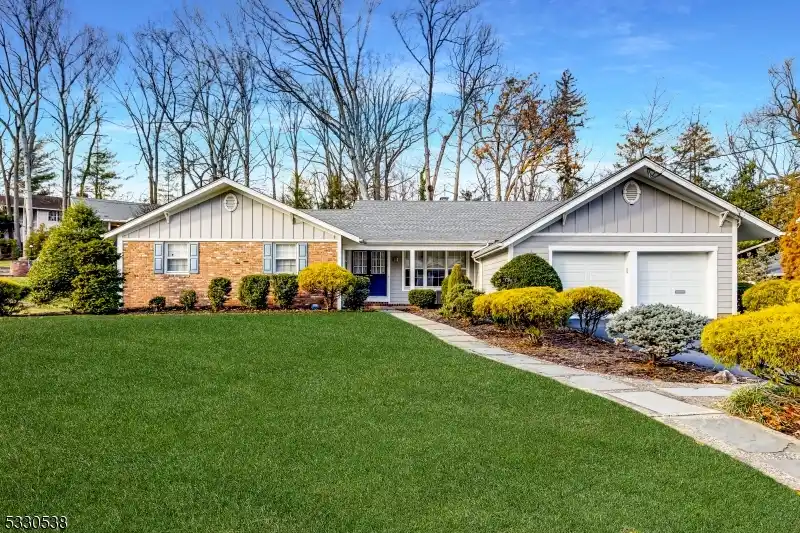 Sprawling Ranch on a Gorgeous Lot