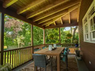Charming Farmhouse with a Balcony and Great Views
